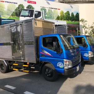 Vận chuyển hàng bằng xe tải